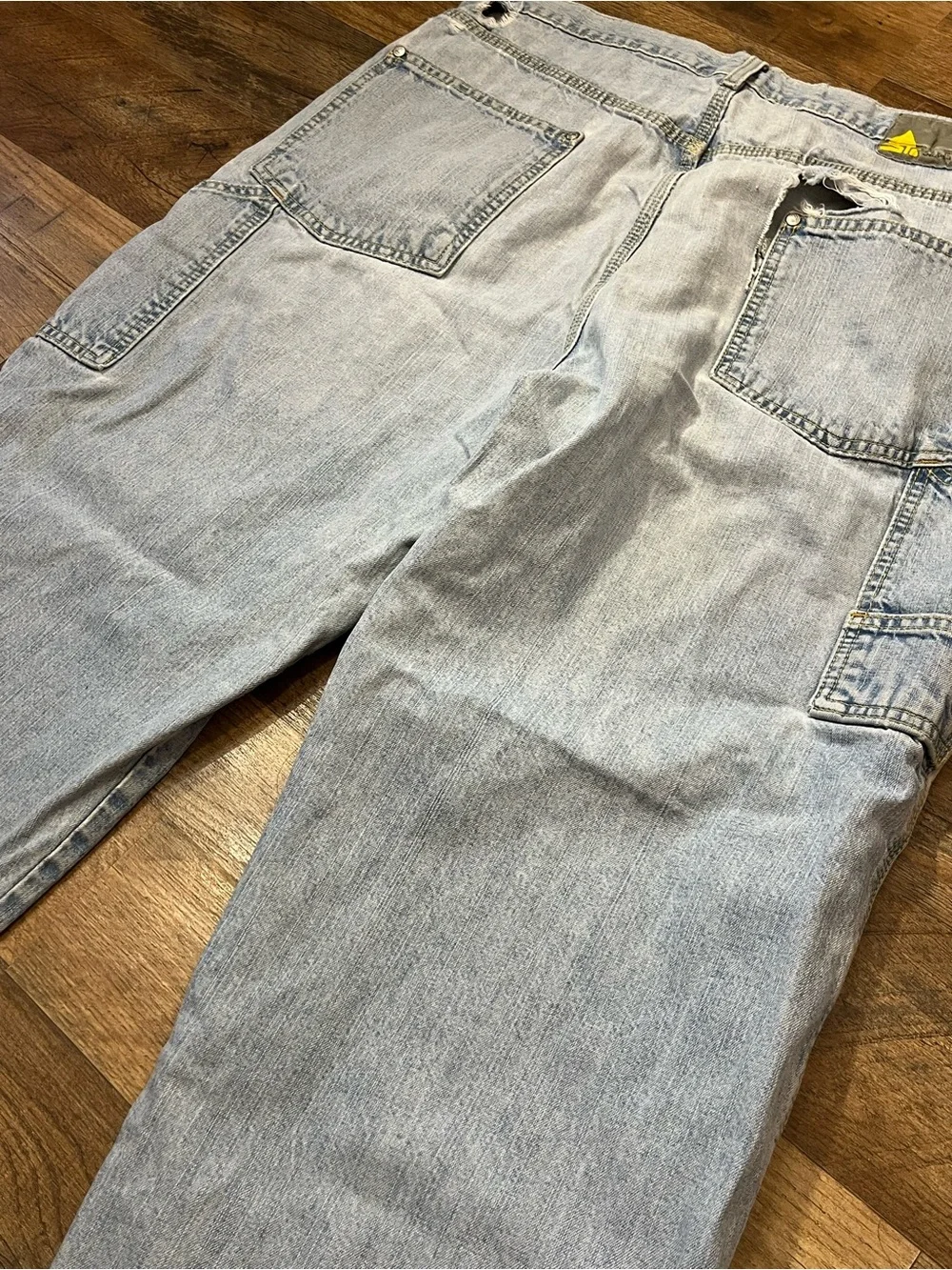 Vintage 90’s, Y2K Men’s Levis Silver Tab Distressed Jeans
